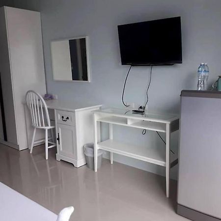 Kim Lung Airport Hotel Patong Exterior photo
