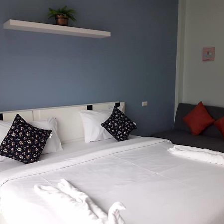 Kim Lung Airport Hotel Patong Exterior photo