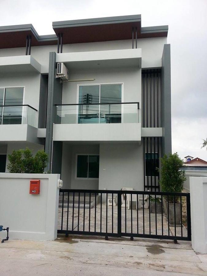 Kim Lung Airport Hotel Patong Exterior photo