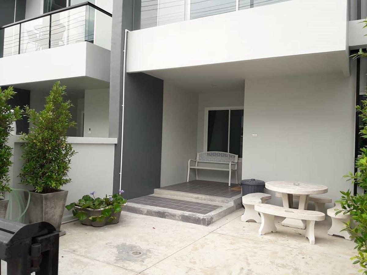 Kim Lung Airport Hotel Patong Exterior photo